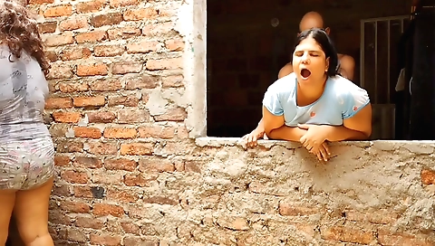 Indian amateur stepfam fucks her stepdaughter in the laundry