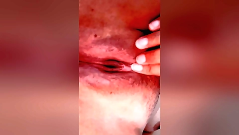 Pink pussy fisted and fucked in the bed in hot amateur video