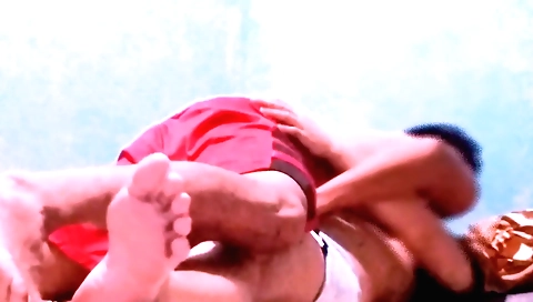 Indian girl showing off her natural boobs in the bedroom