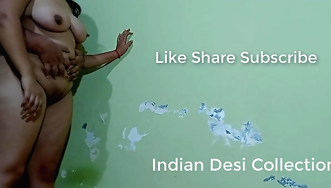 Sexy amateur brunette with a nice big ass and tits is showing