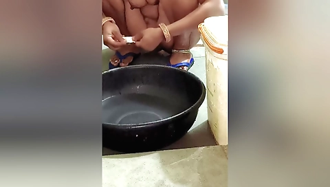 Kavita bhabhi gets her wet pussy quenched with a stone