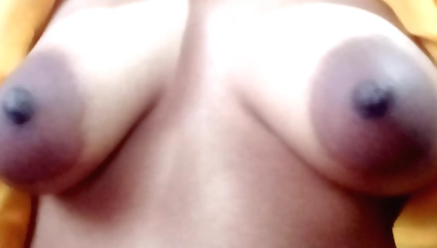 Hairy indian girl in sexy lingerie is making solo video