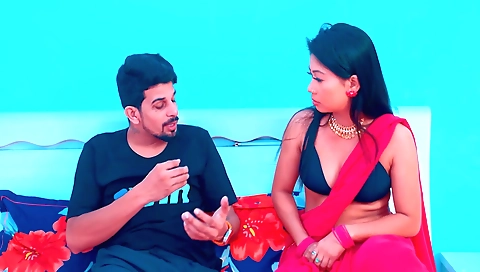 Indian wife with a sexy body gets her wet pussy cunnilingus