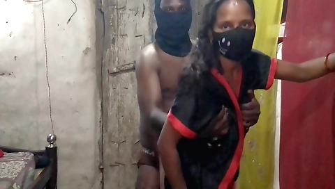 Indian strap-on girl with a deepthroat in desi sex video