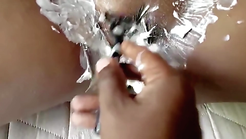 Indian hairy chick strips and fucks on her hairy pussy