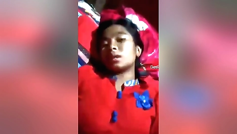 Amateur brunette hairy girl fucks hairy by big black penis