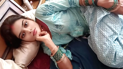 Hot indian chick shows off herself in solo video video 2