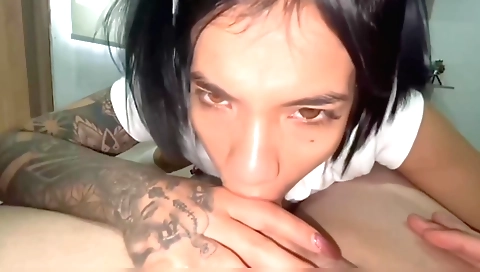 Indian girl in black skirt and skirt is getting fucked