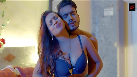 Brunette milf gets her new boyfriend's phone number on her lips