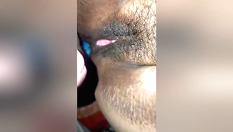 Indian hairy girl gets fucked and her pussy gets penetrated