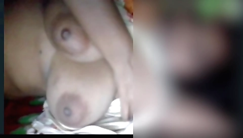 Brunette girl with big tits masturbates in homemade video