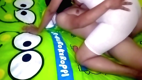 Indian girl with a big ass gets her asshole fucked