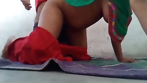 Amateur brunette gets fucked in her big boob pussy