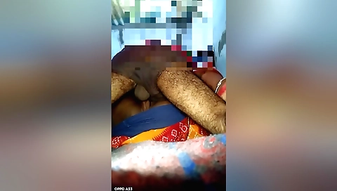 Indian sex video showing the young lady sucking my dick