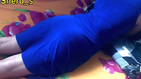 Hot babe plays with a big black ass on a solo video