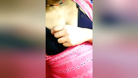 Indian woman with big tits enjoys hot pussy licking