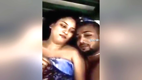 Amateur brunette with a nice face gets caught on web cam