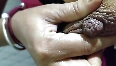 Sexy babe in a sexy lingerie and hot stockings is licking