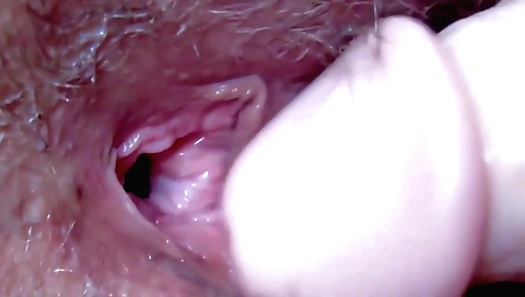 Amateur hairy babe with a nice hairy pussy fucks in close up