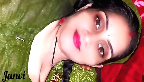 I tried a handjob and some sex in my step sisters room