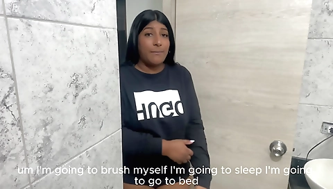 Hot brunette stepdaughter with a huge booty in bikini