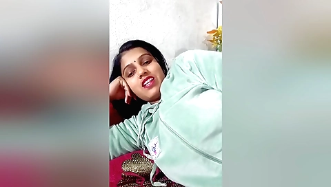 Indian girl loves to tease her boyfriend and his girlfriend