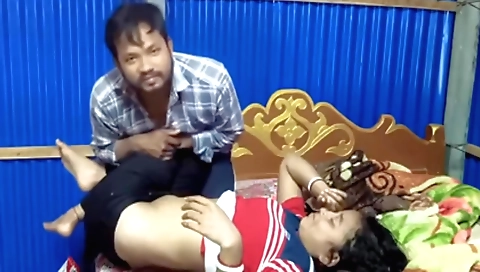 Indian girl shows her perfect body and sexy face in camera