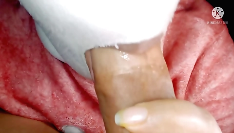 A sexy babe with a pretty face is going to have her lips kissed