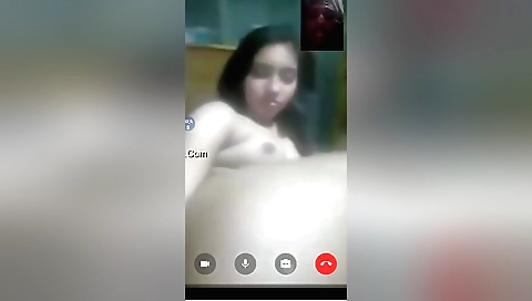 Busty indian brunette video girl shows her tight body