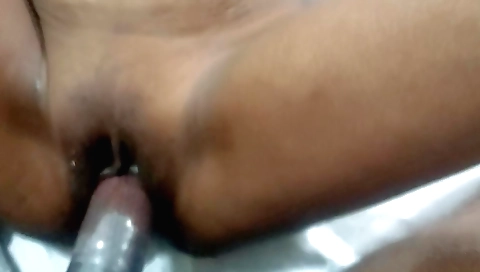 Mature milf gives a blowjob and fucks in her sexy vagina