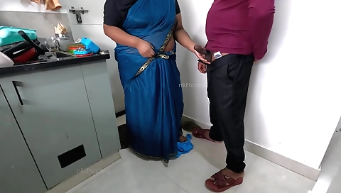 Big ass amateur wife takes dick in her tight asshole