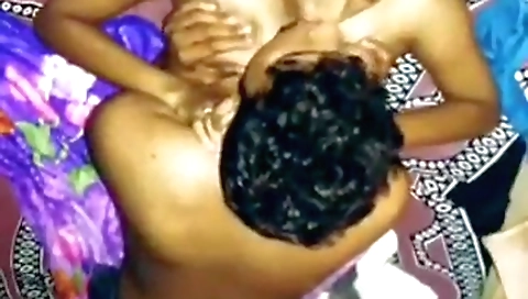 Indian webcam video with a girl's pussy and a dildo