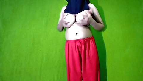 Indian desi babe fucked her stepfather in a kinky sex scene