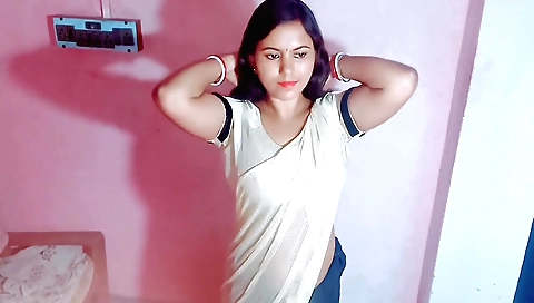 Indian solo female sex video with my beautiful housewife